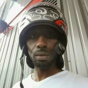 Meet your Posher, Ezra